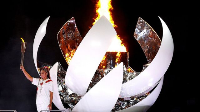 Naomi Osaka lights the flame