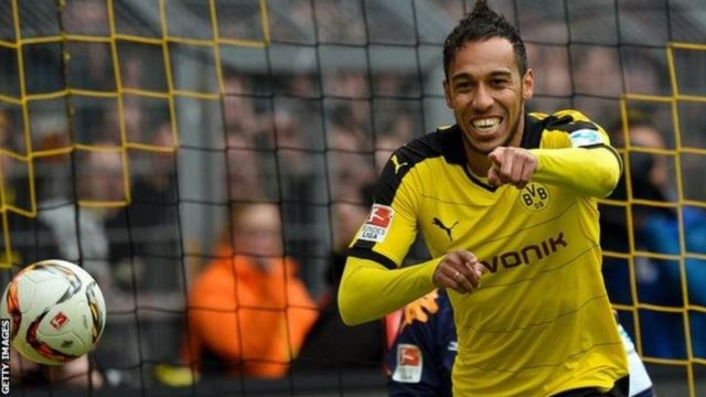 Aubameyang reste à Dortmund, selon son club