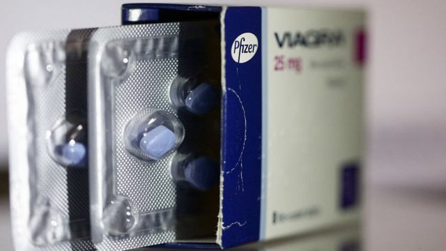 В офисе президента Южной Кореи объяснили закупку "Виагры" - BBC News ...