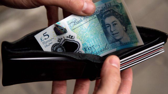 New UK five pound note