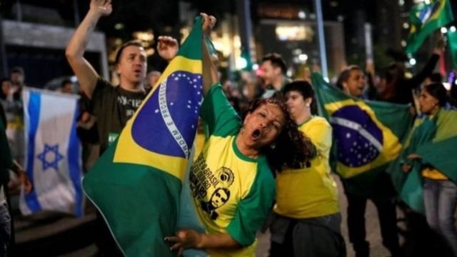 احتفالات في البرازيل احتفالاً بفوز بولسونارو
