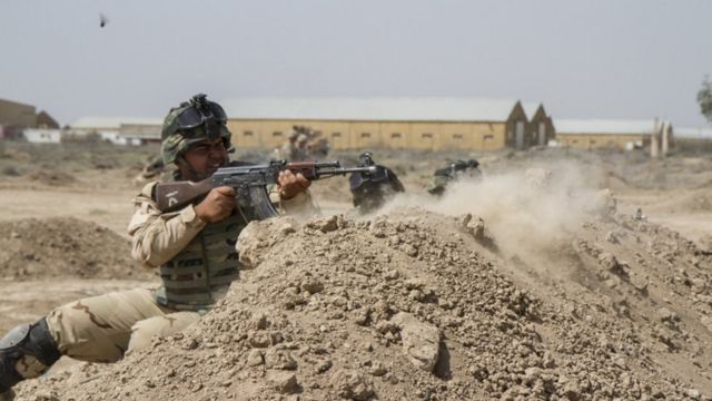 イラクで米英の兵士ら3人死亡 連合軍基地にロケット弾 cニュース