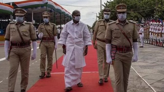 புதுச்சேரி முதல்வர்