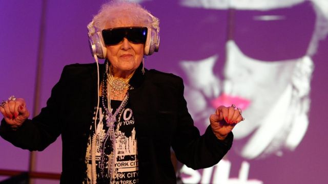 Anciana Dj