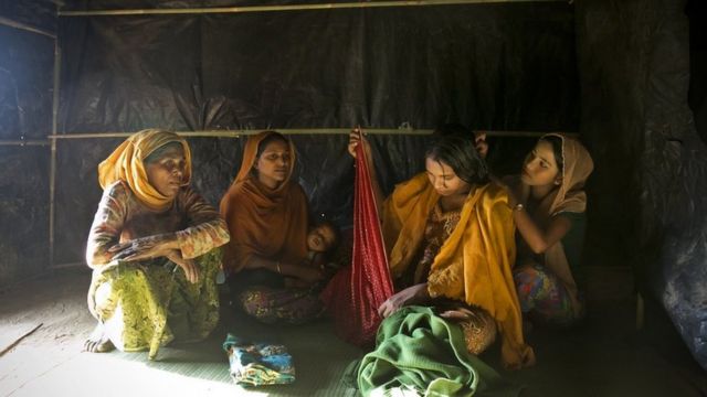 Rohingya women
