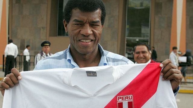 El técnico de la selección peruana de fútbol