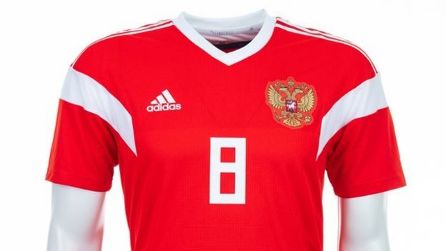 Infrarrojo sofá censura Mundial Rusia 2018: conoce las 32 camisetas oficiales que lucirán en la  Copa del Mundo de fútbol - BBC News Mundo