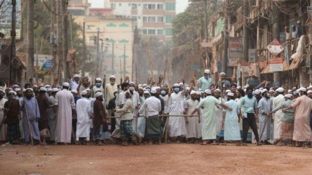 চট্টগ্রামের হাটহাজারিতে নরেন্দ্র মোদির বাংলাদেশ সফরের বিরুদ্ধে বিক্ষোভ