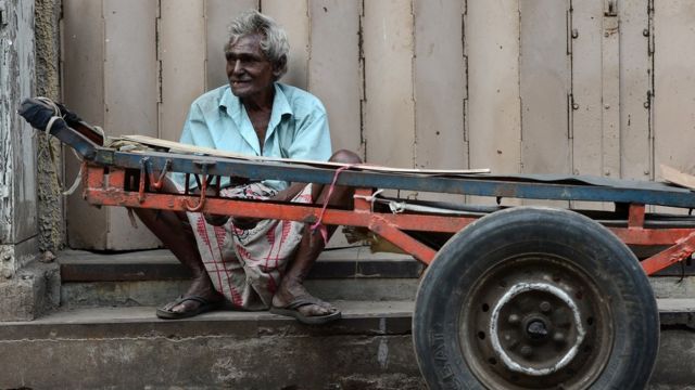 කොළඹ වෙළඳපොළ වැසී යෑම රටට බලපෑ හැටි