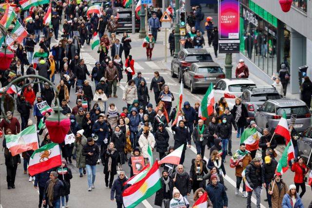 راهپیمایی ایرانیان در بروکسل