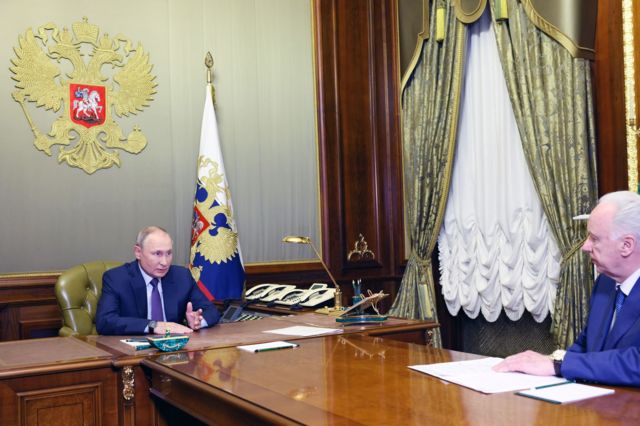 Putin, Federal Soruşturma Bürosu Başkanı Alexander Bastrykin ile yaptığı toplantıdan sonra saldırıdan ötürü Ukrayna'yı suçladı