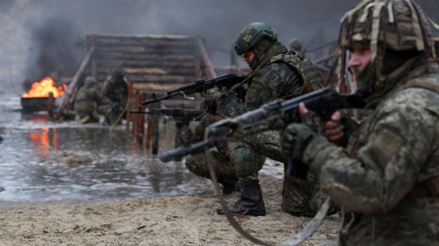 Українські військові під час навчань