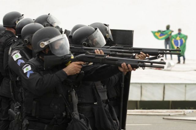полиция, Бразилия, 8 января 2023