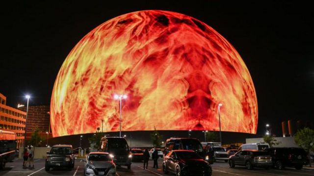 SHOW HISTÓRICO! U2 inaugura THE SPHERE: maior telão LED do mundo e