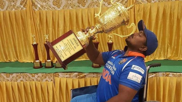 வினோத் பாபு