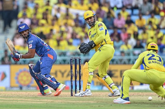 கிரிக்கெட்