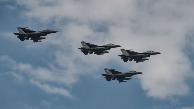 ф-16