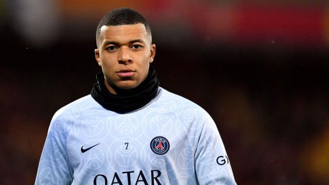 கிலியன் எம்பாப்பே பிரெஞ்சு கால்பந்து கூட்டமைப்பின் தலைவருக்கு எதிராகப் பேசியது ஏன்?