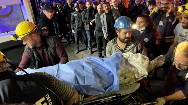 Bartın'da maden ocağında patlama: 28 kişi öldü, can kaybının artmasından endişe ediliyor - BBC News Türkçe