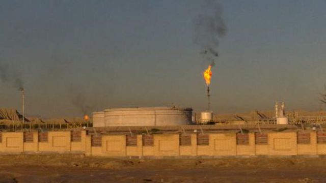 تصویری از مشعل نفتی در جنوب ایران