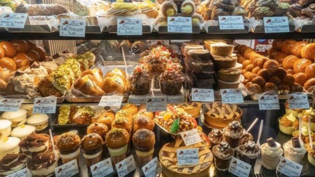 சர்க்கரை மகிழ்ச்சியைப் பறிக்கும்.