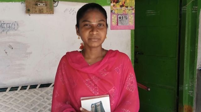 ரம்யா, பெண் அர்ச்சகர்