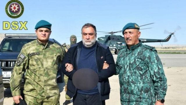 Azerbaycan güçleri tarafından gözaltına alınan Vardanyan 