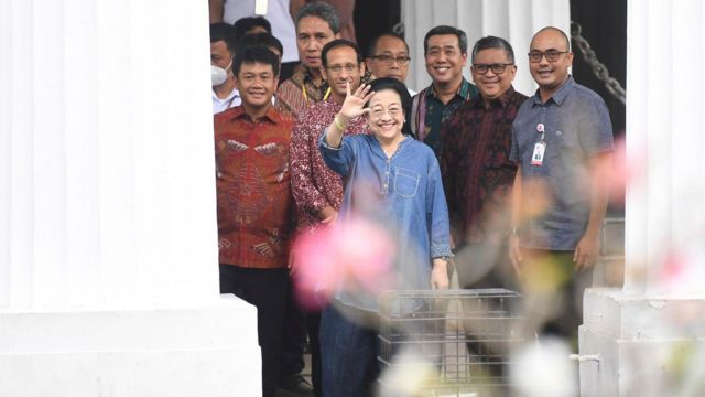 Pilpres 2024: Peluang duet Ganjar-Prabowo, langkah PDI-P menjadi ‘partai petarung atau pengikut