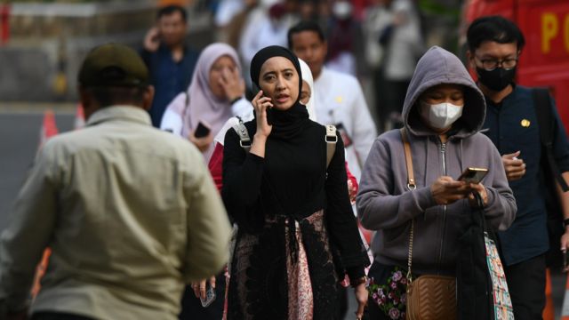 Polusi udara: ASN Jakarta mulai jalani WFH, pakar dan pegiat klaim hanya 'mengurai macet'