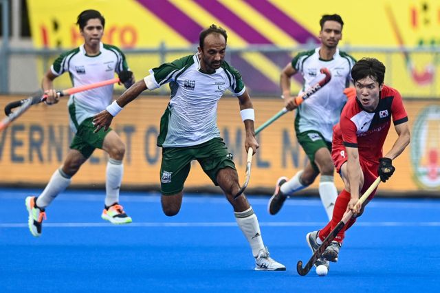 பாகிஸ்தான் அணியை தயார் செய்யும் தமிழர்