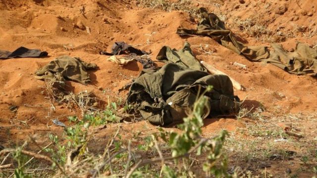 முல்லைத்தீவு மனித புதைக்குழி அகழ்வு ஆரம்பம் - ராணுவம் கொலை செய்து புதைத்ததா?