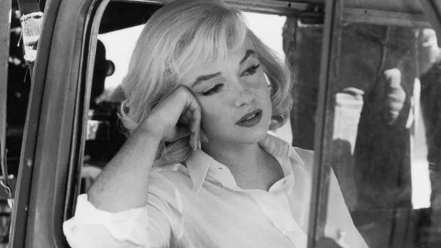 Marilyn Monroe ditemukan meninggal dunia pada 4-5 Agustus 1962. 