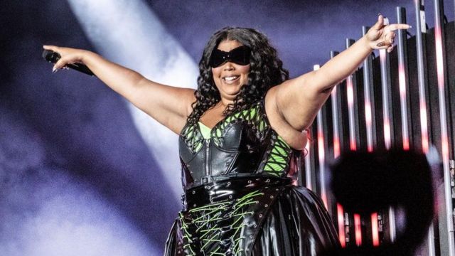 Lizzo en un concierto.