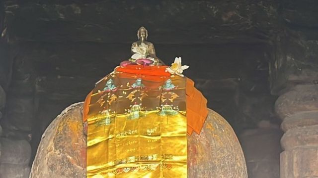 போஜனகொண்டா புத்த கோவிலின் சிறப்பு என்ன?