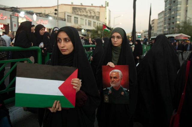 Mujeres iraníes en una manifestación de solidaridad con los palestinos en Teherán. 