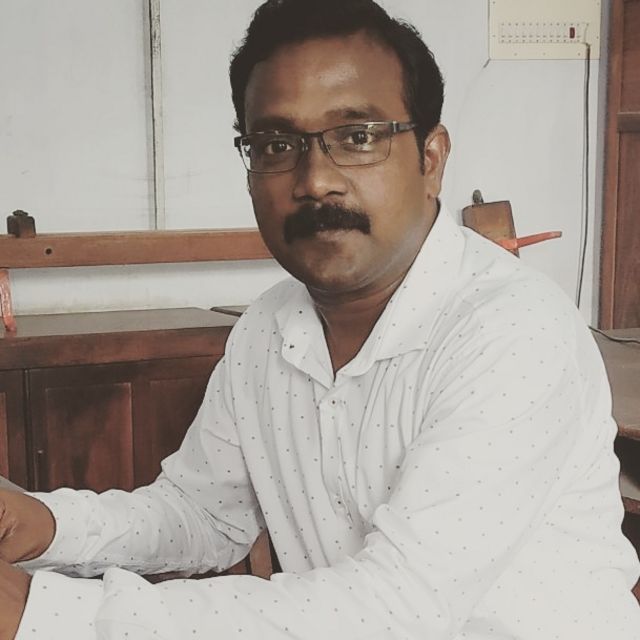 டாக்டர் சி எஸ் எஜேக்கப் பிரசன்னா ஸ்டீபன்