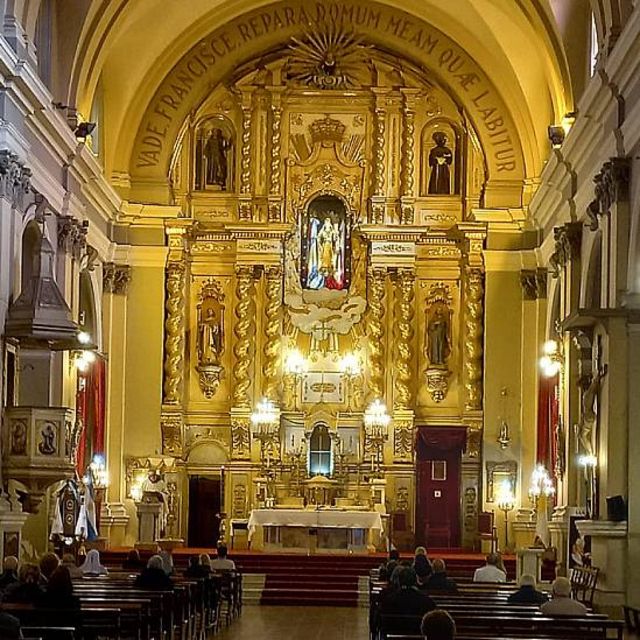 Imagen de la Virgen del Carmen de Cuyo en la Basílica de San Francisco en Mendoza