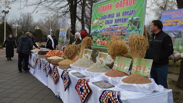 مراسم جشن سده در دوشنبه، تاجیکستان، ۳۰ ژانویه ۲۰۲۴