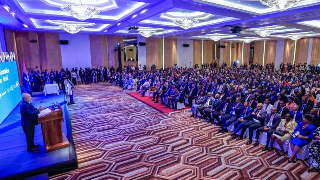 Presidente da República, Luiz Inácio Lula da Silva e o Presidente da República de Angola, João Lourenço, durante o encerramento do Foro Econômico Brasil-Angola, no Hotel Intercontinental. Luanda - Angola