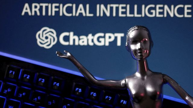 The massive popularity of ChatGPT, developed by the OpenAI company with financial backing from Microsoft, has sparked intense speculation about the impact of artificial intelligence on mankind's future. Dozens of experts have supported a statement published on the webpage of the Center for AI Safety, saying: "Mitigating the risk of extinction from AI should be a global priority alongside other societal-scale risks such as pandemics and nuclear war". But others say the fears are overblown.