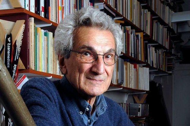 آنتونیو نگری