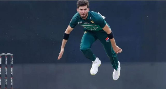 பாகிஸ்தான் பந்துவீச்சு