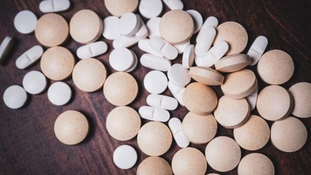 Veja os perigos do fentanil e como as pessoas podem prevenir overdoses
