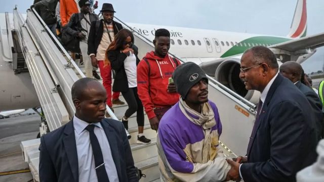 Migrants Africains En Tunisie : Quand Les Fake News Inondent Les ...