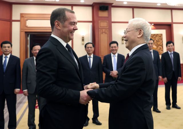 Ông Dmitry Medvedev và ông Nguyễn Phú Trọng