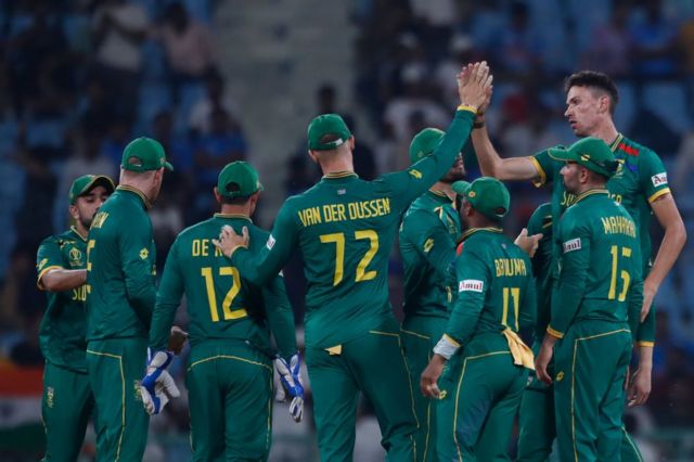 உலகக் கோப்பை: ஆஸ்திரேலியா- தென் ஆப்ரிக்கா