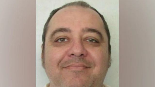 நைட்ரஜன் வாயு மூலம் மரணதண்டனை, அமெரிக்காவின் முதல் கைதி ஸ்மித்.