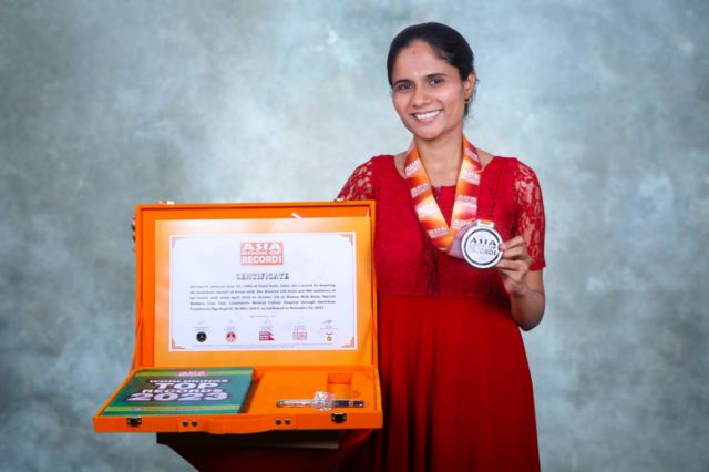 தாய்ப்பால்