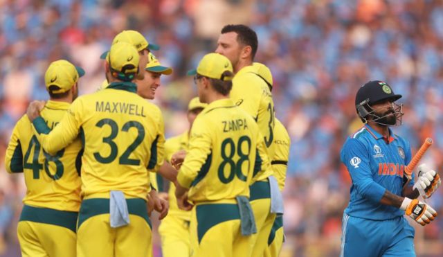 இந்தியா - ஆஸ்திரேலியா மோதல்