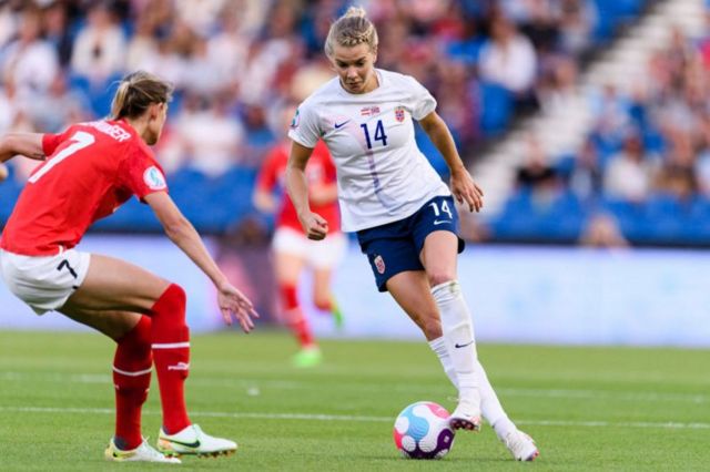 Copa do Mundo feminina: 12 jogadoras para ficar de olho - BBC News Brasil